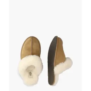 UGG Scuffette II Slipper Chestnut Damespantoffels