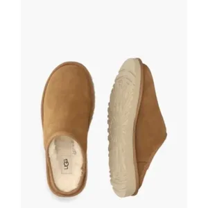 UGG Classic Slip-On Cognac Herenpantoffels