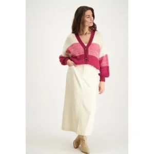 Signe Nature Cardigan met knopen: Ecru / Magenta ( Signe.1246 )