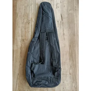 Serafs rugdraagtas akoestische gitaar, gigbag, gewatteerd