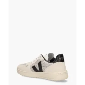 Veja V-10 Flannel Off-White/Zwart Damessneakers