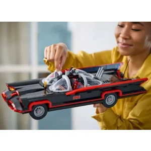 LEGO Batman - Classic tv-show Batmobile - 76328