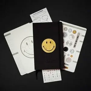 Moleskine notebook large SMILEY gelijnd