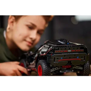 LEGO Technic - Audi RS Q e-tron - 42096